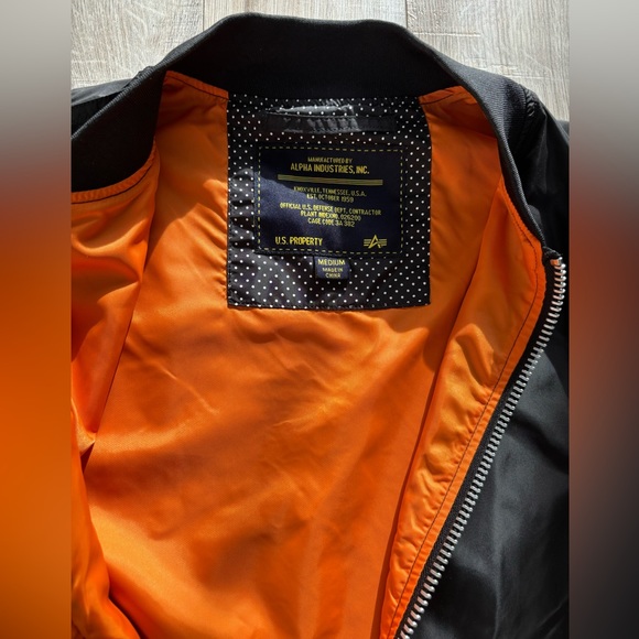 NWOT original Alpha Industries lightweight bomber - Picture 6 of 11